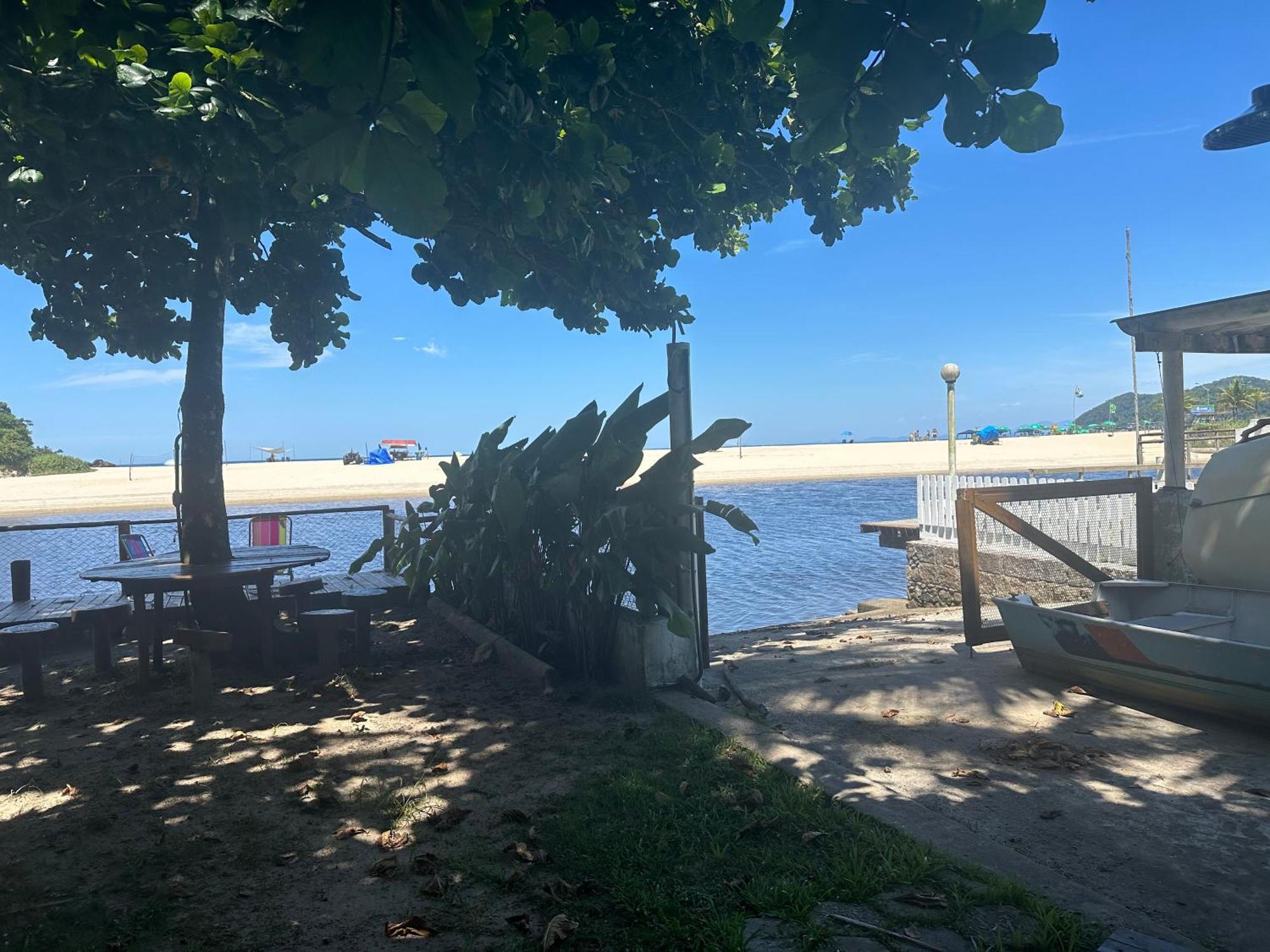 상세바스티앙 Barra Do Una Beach House Em Frente Ao Rio E A Praia 아파트 외부 사진